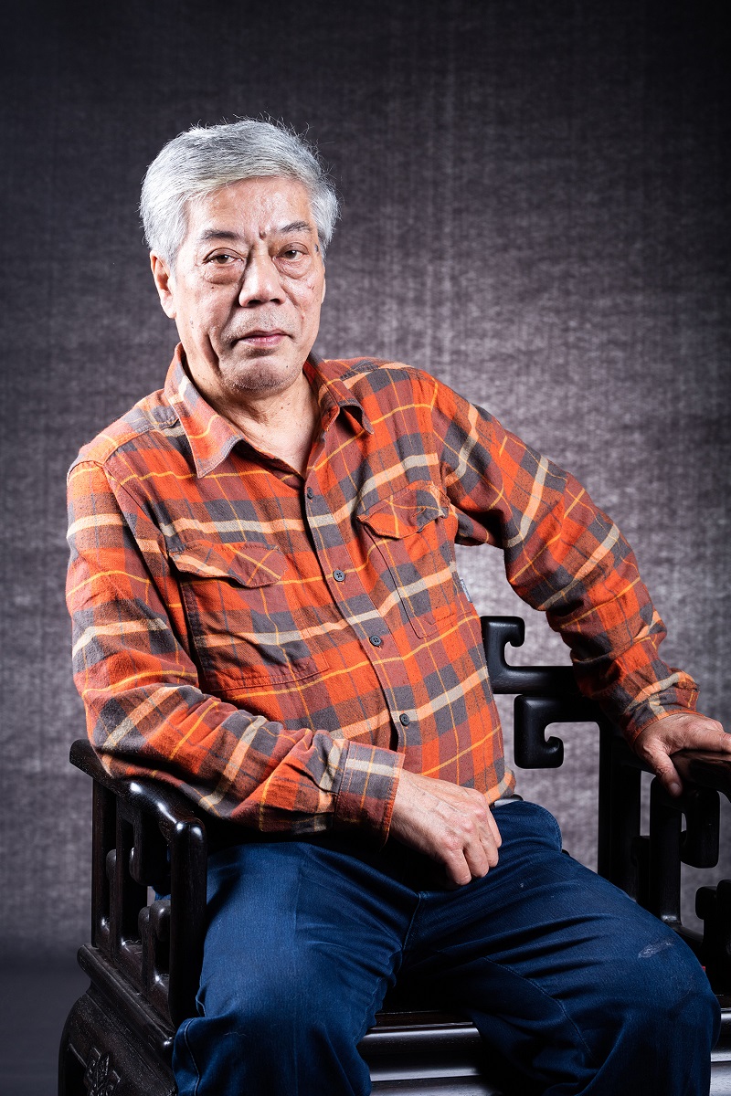 画家陈永锵荷花国画,画家陈永锵荔枝画