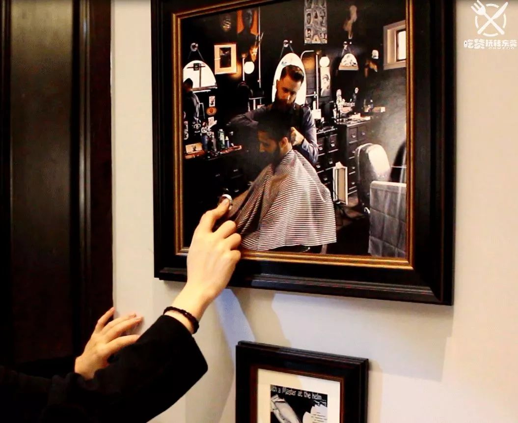 隐藏的威士忌酒柜,隐藏很深的酒