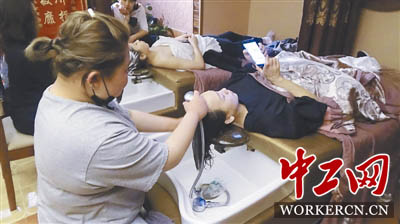 进城后第一份工，他们选择“技术流”