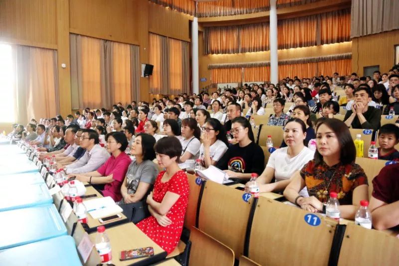 义乌市新丝路学校与树人中学,义乌市新丝路学校