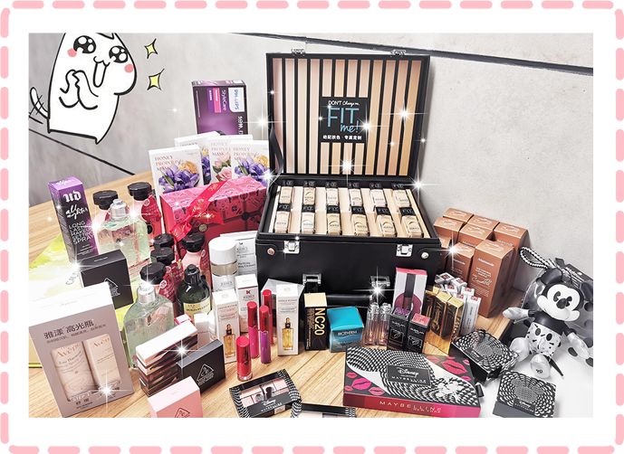 你是亲和脸还是冷淡脸？别乱装可爱了啦！