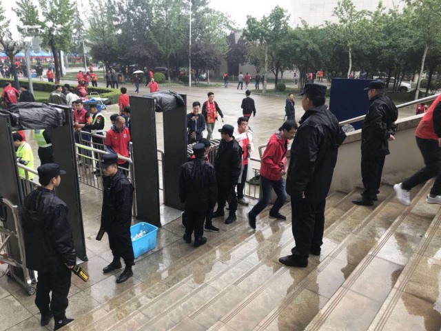 白水县公安局圆满完成中甲足球联赛安保执勤任务