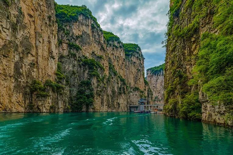 山西旅游攻略最全最好的线路视频,五一山西旅游路线盘点