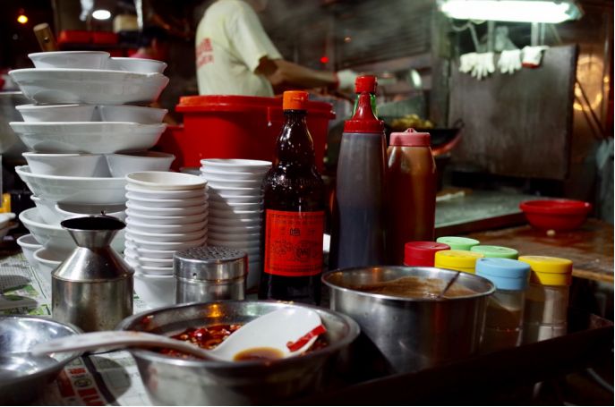 香港48h|饕客胃里，有两个香港