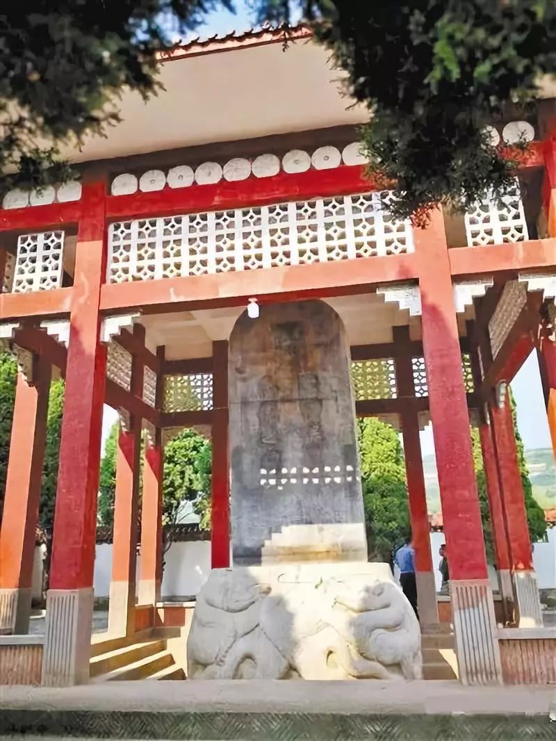 您好,这里是成县!