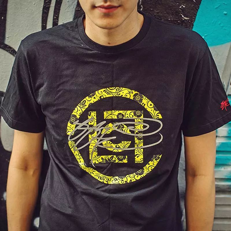 aj白黑红和黑红脚趾哪个好,aj11low黑红脚趾低帮真假鉴定方法