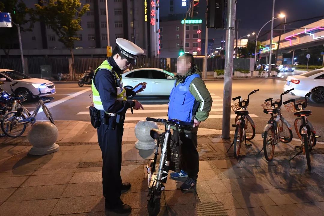 代驾司机违法,司机兼职代驾违法吗