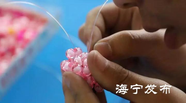 海宁12个孩子合伙开出一家网店，已接2000多单，营收用途想不到