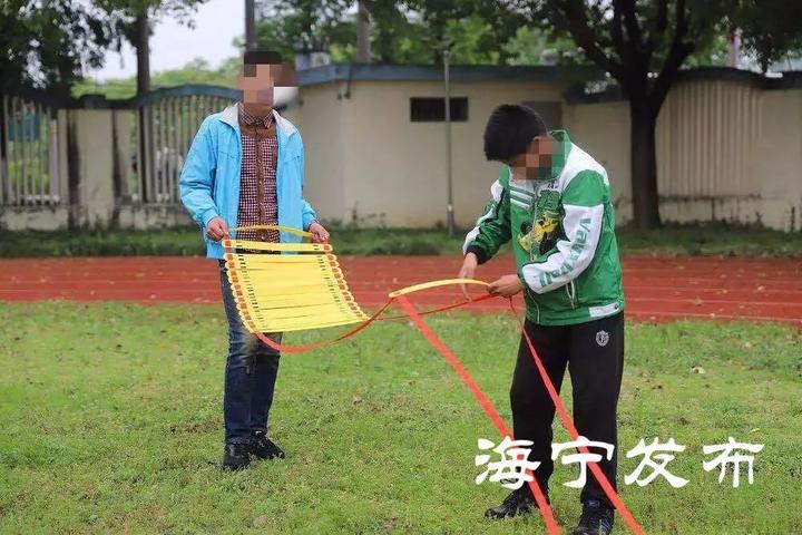 合伙开个小型童装店,两个人合伙开童装店赚钱吗