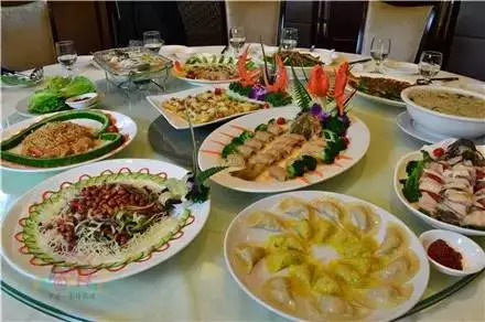 呼伦贝尔市美食攻略大全,呼伦贝尔各旗县的标志