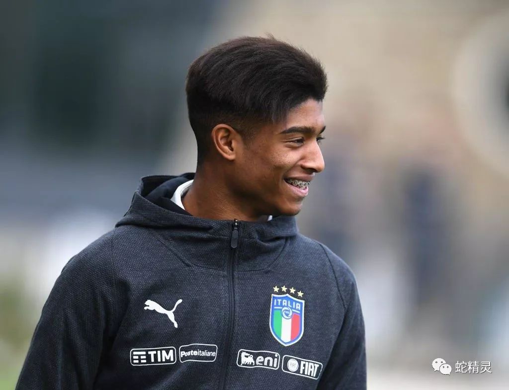 蓝黑简报5.3|除了感谢同行帮衬,还能怎样呢┓,´∀`┏