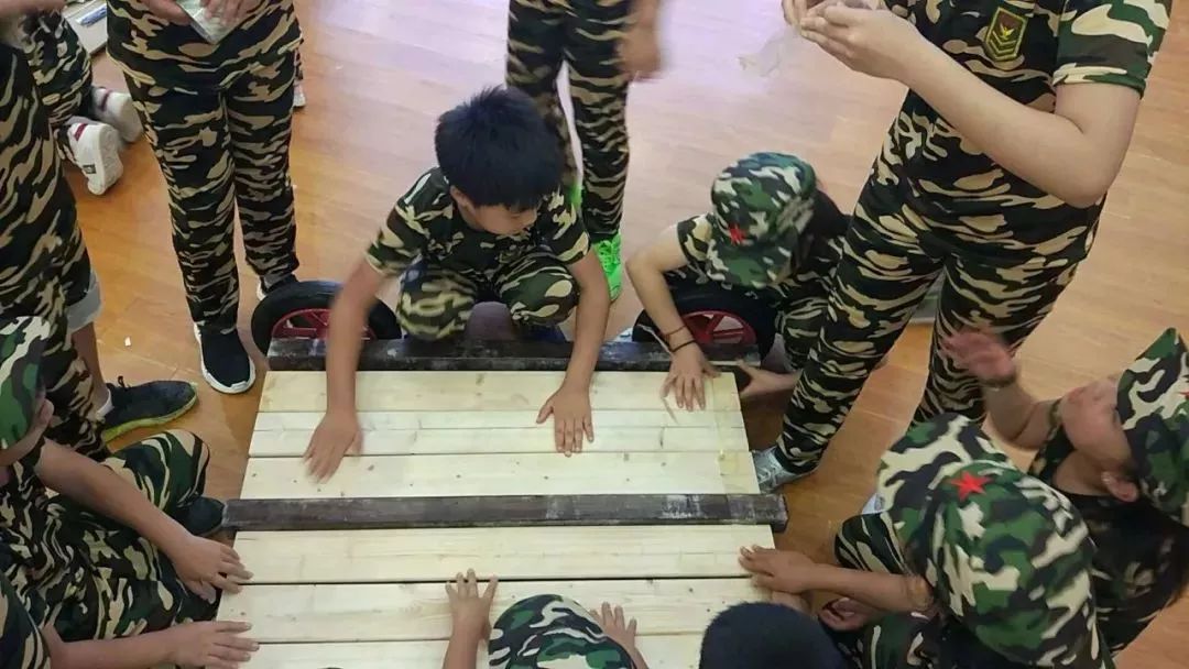 南京儿童奔跑吧夏令营,奔跑吧少年夏令营报名南京