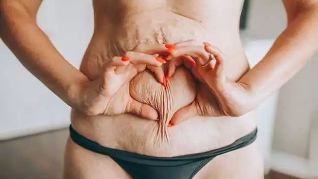 这届年轻人到底想要什么,为什么现在年轻人都想整容