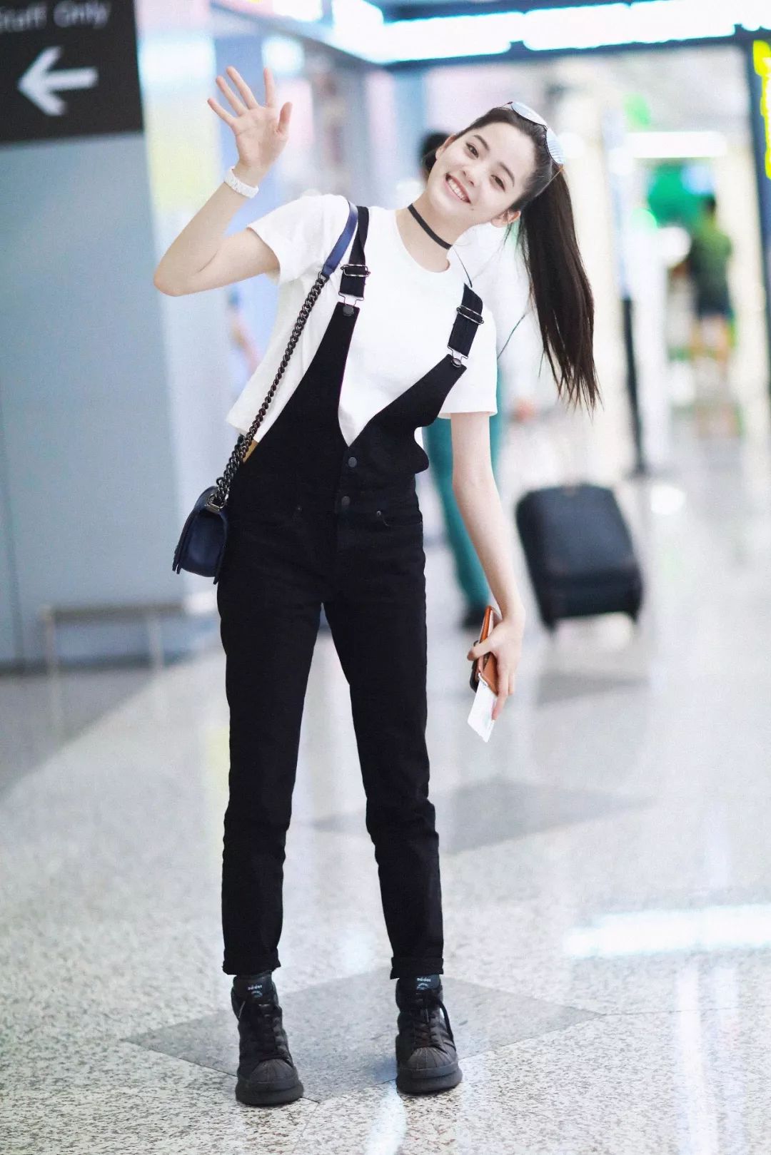 霉霉mv穿搭,霉霉新单mv高清完整版