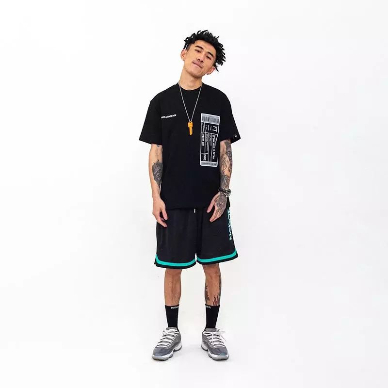 AJ1禁止转卖2.0、AJ4黑红！还有AJ11Low蓝蛇和宝可梦拖鞋