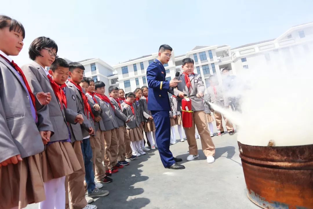 有关防灾减灾消防云课堂,学习消防知识迎接全国防灾减灾日
