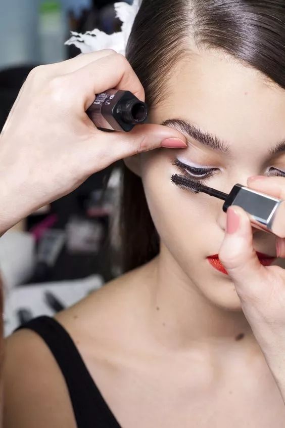 琚拷鐣ョ殑鐫瘺鎵嶆槸鍙樼編鍏抽敭,琚拷鐣ョ殑鐫瘺鎵嶆槸绔ラ濡嗙殑鍏抽敭