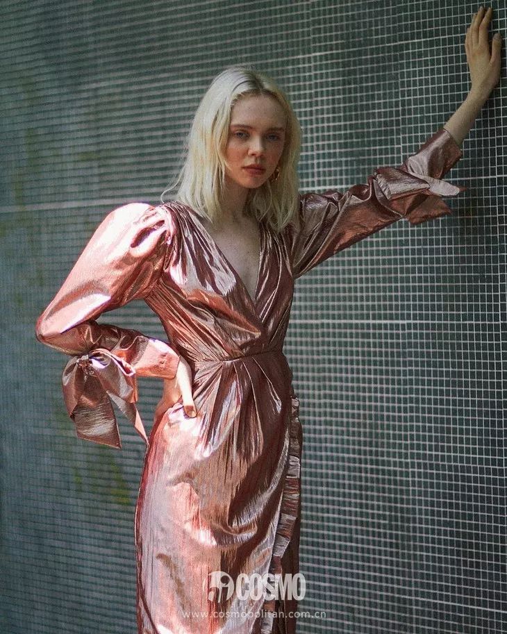 洪欣时尚穿搭,52岁洪欣日不落蔡依林