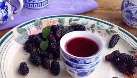 AreYouReady~~~第六届桑果紫酒节火爆来袭！采桑葚，赏演出，如此“葚”好！