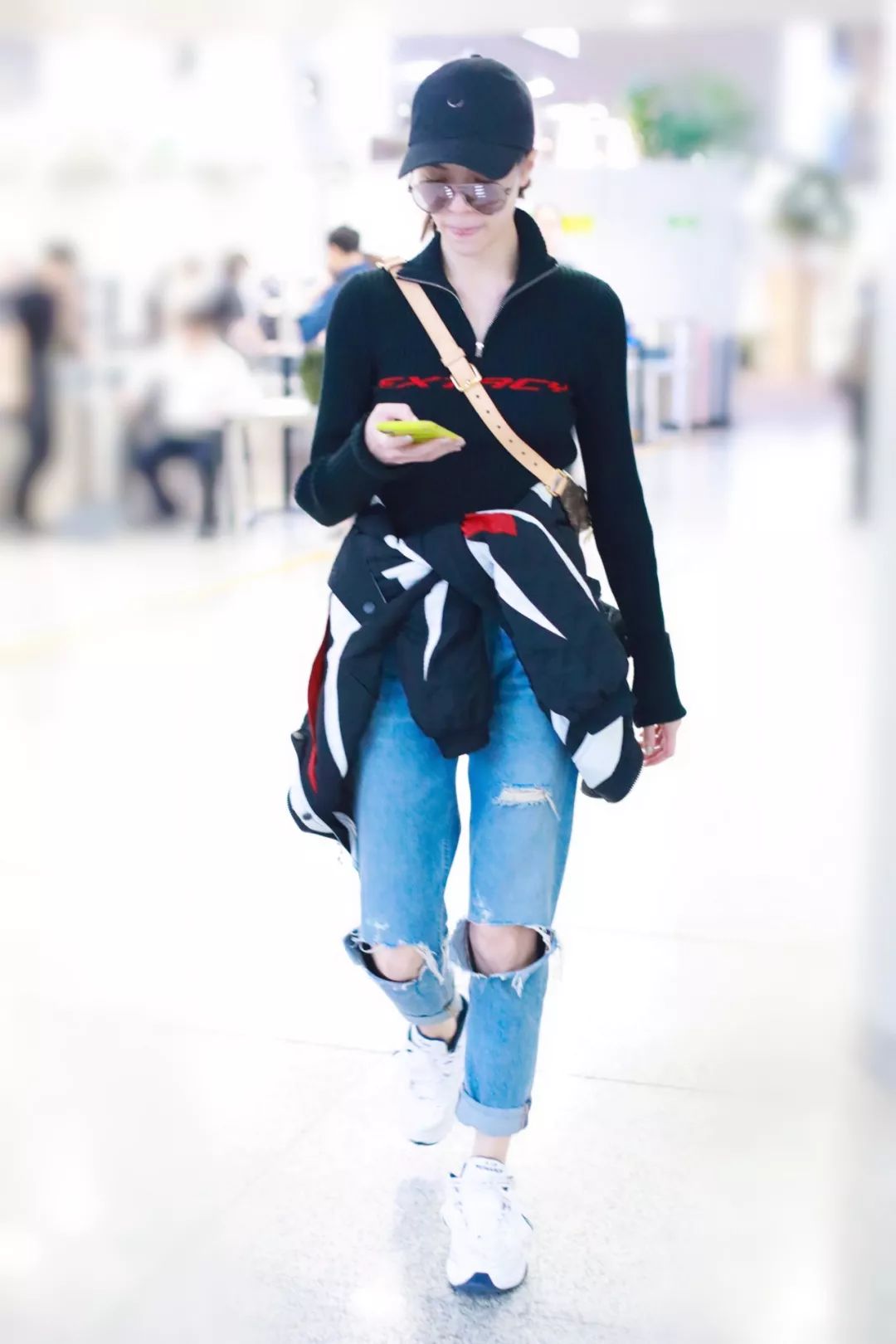 破洞裤什么时间开始流行的,破洞裤太破了怎么改