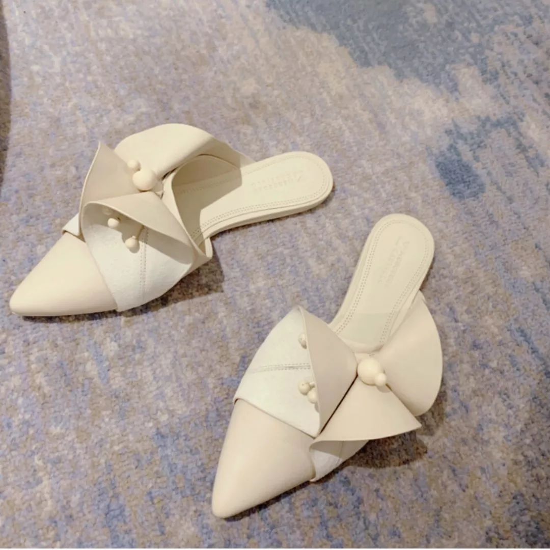 今夏最值得入手的4双网红凉鞋,今年最流行的三双凉鞋