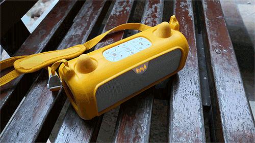 牛听听熏教机和火兔故事机哪个好,牛听听儿童智能熏教机便携版