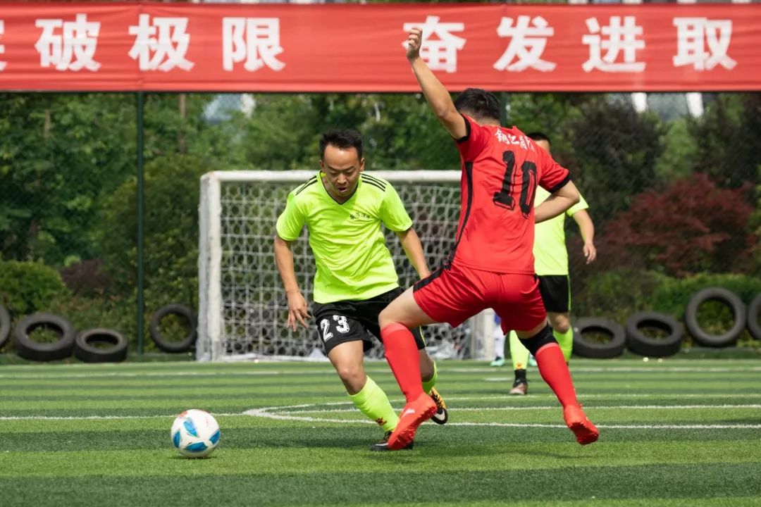 中国消防员足球比赛,消防备战足球比赛