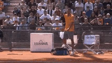 ATP首位95后冠军如今只会嘴炮和摔拍，克耶高斯何时才能成熟？