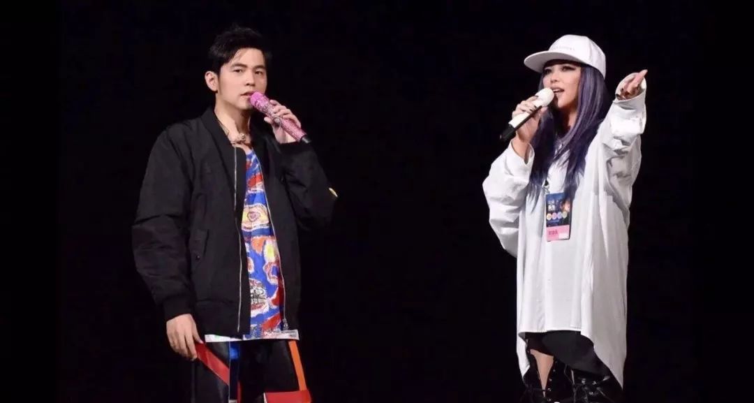 47岁张惠妹瘦照,47岁张惠妹瘦40斤减肥成功案例