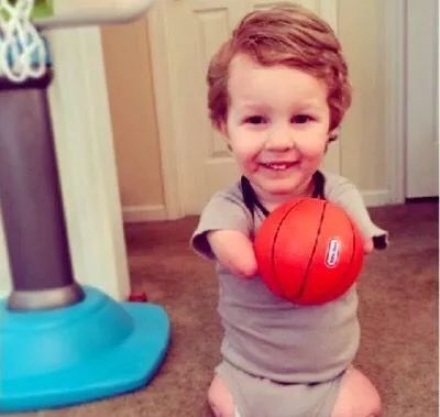 残疾人活得更有尊严,残疾人真的一点出路都没有吗