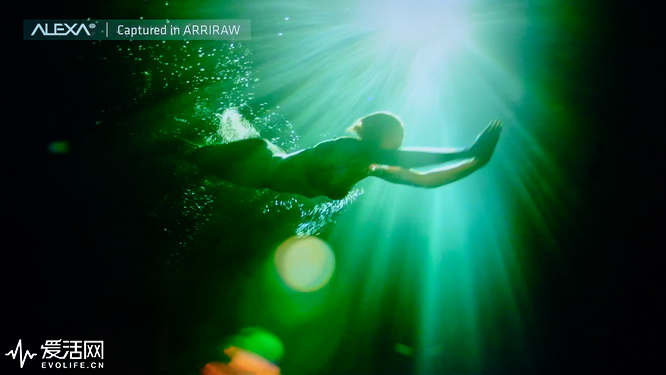 松下th65gz1000c系统,松下th-65dx880c电视怎么样