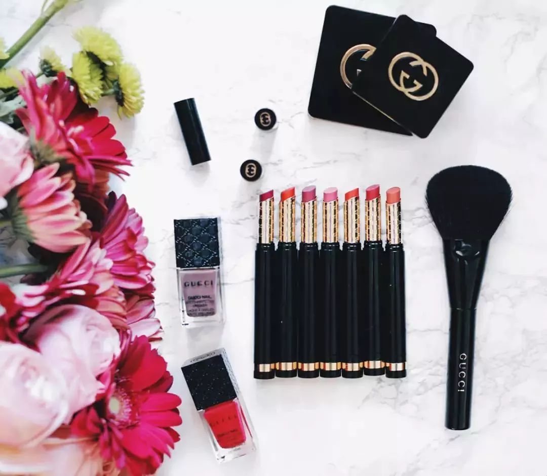 颜值使用感都在线的彩妆线为什么一直不红?GUCCI麻烦你反思一下!