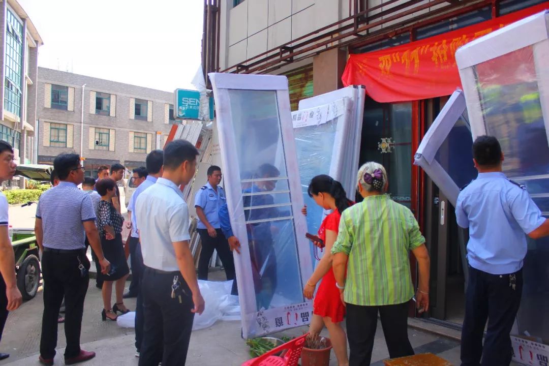 璐垫邯鏂伴兘鑺辫嫅,鏂伴兘鑺辫嫅璐垫邯