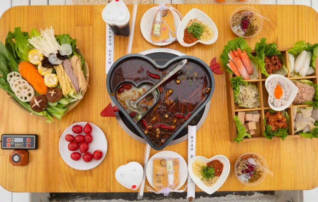 榫欏矖閫傚悎鎯呬荆鍘荤害浼氬悆楗殑鍦版柟,榫欏矖閫傚悎鎯呬荆绾︿細缇庨