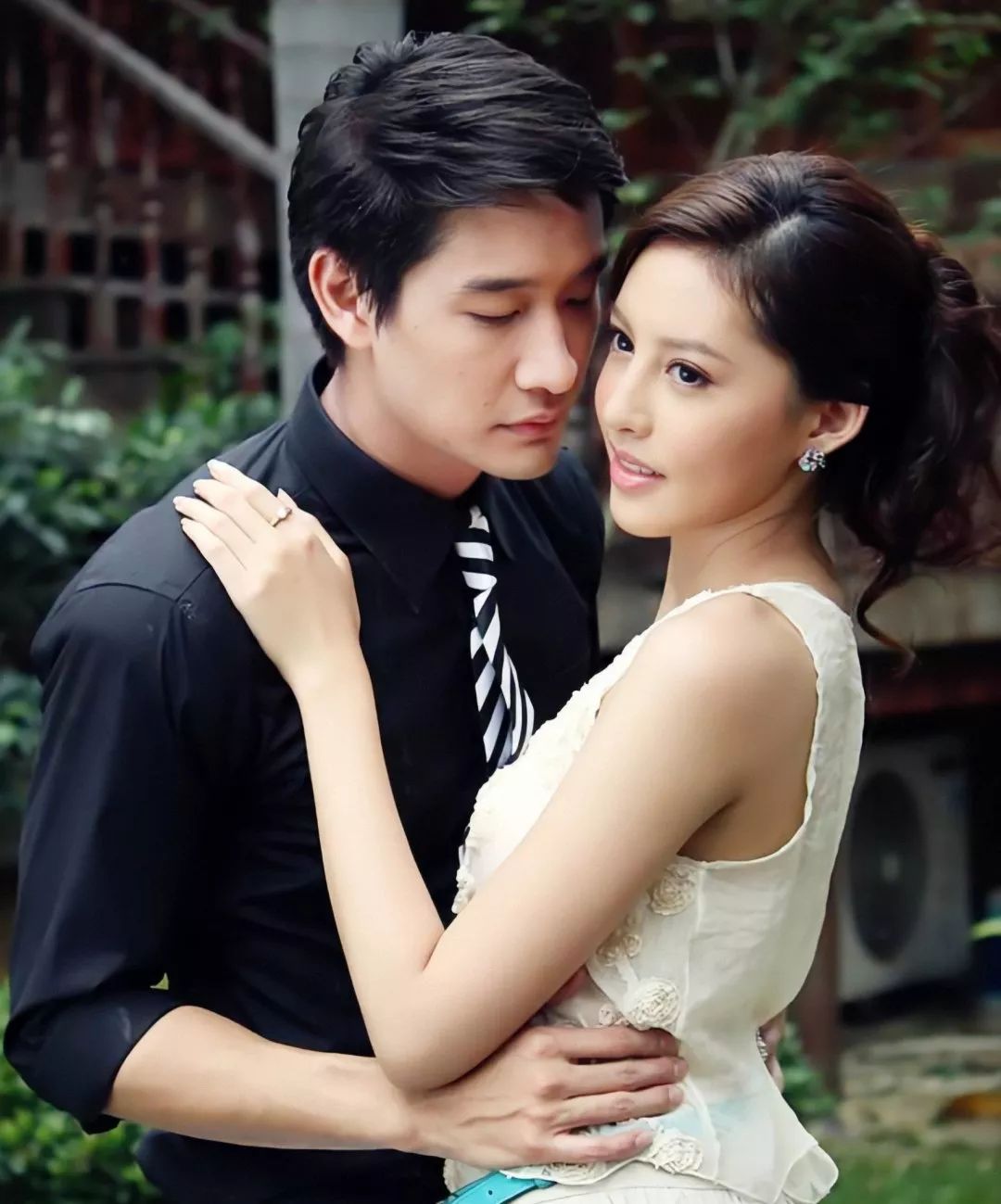 兄弟情还是爱情,兄弟情还是爱情重要