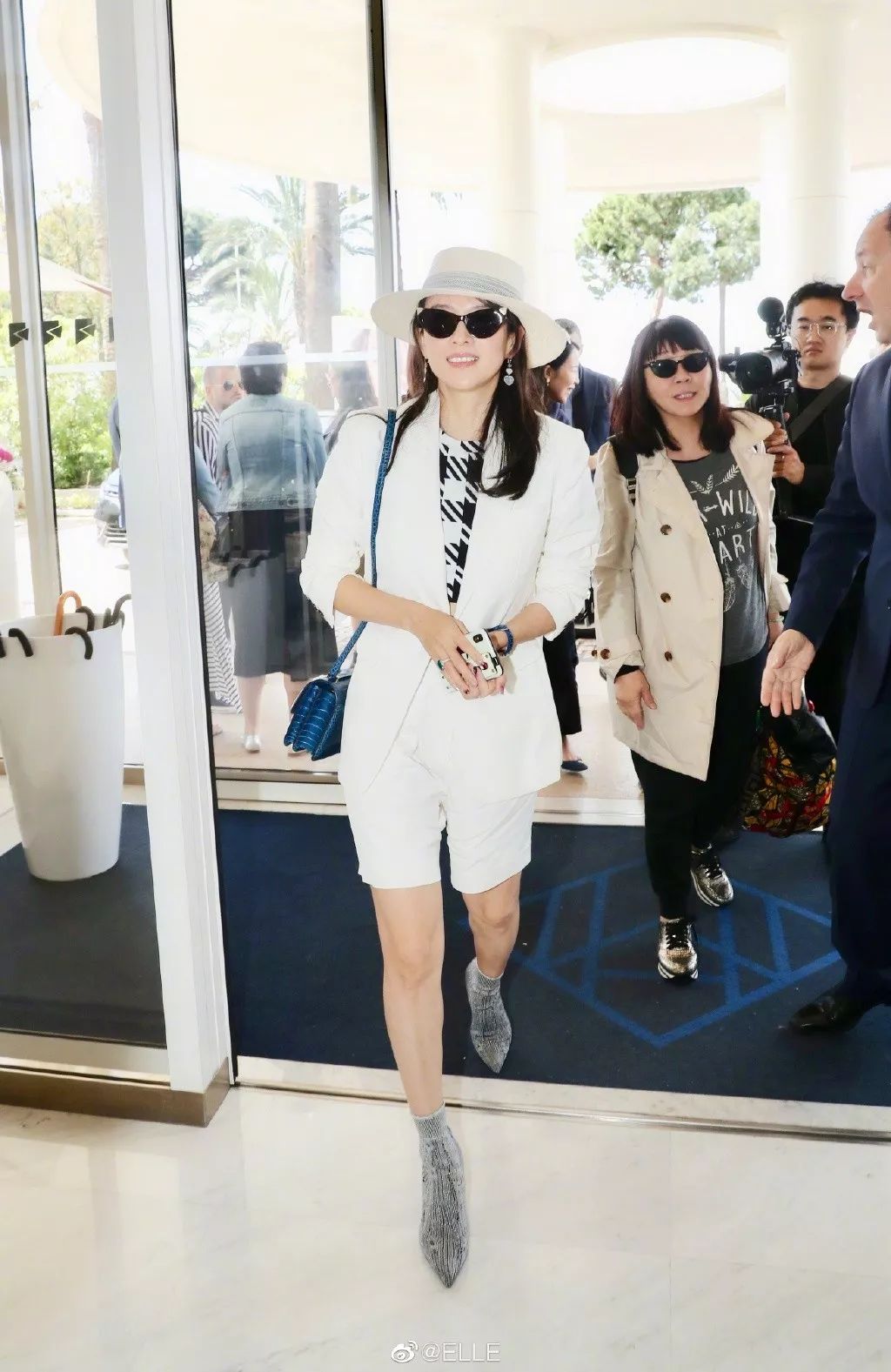 脸圆又黑适合戴什么墨镜,胖脸戴墨镜