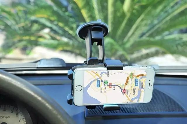 手机为什么连续开关机,手机常常关机是好还是坏