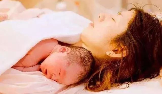 异地恋遇到姐弟恋,怎么维持异地恋和姐弟恋