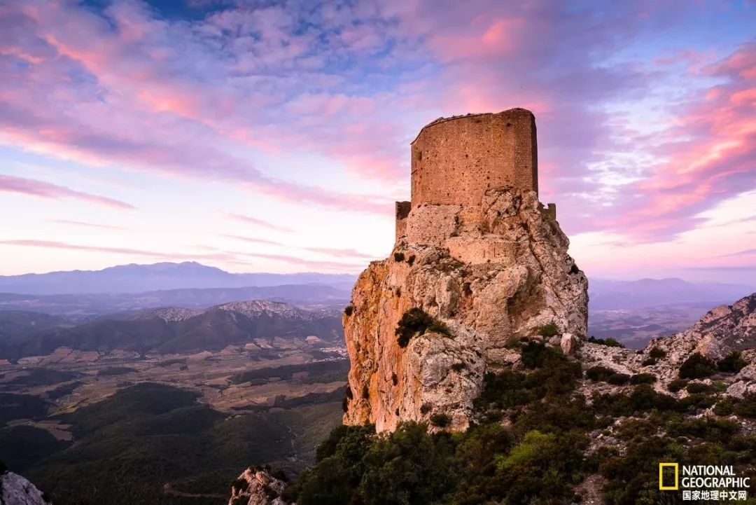 世界奇观大石头,欧洲的大石头在哪里