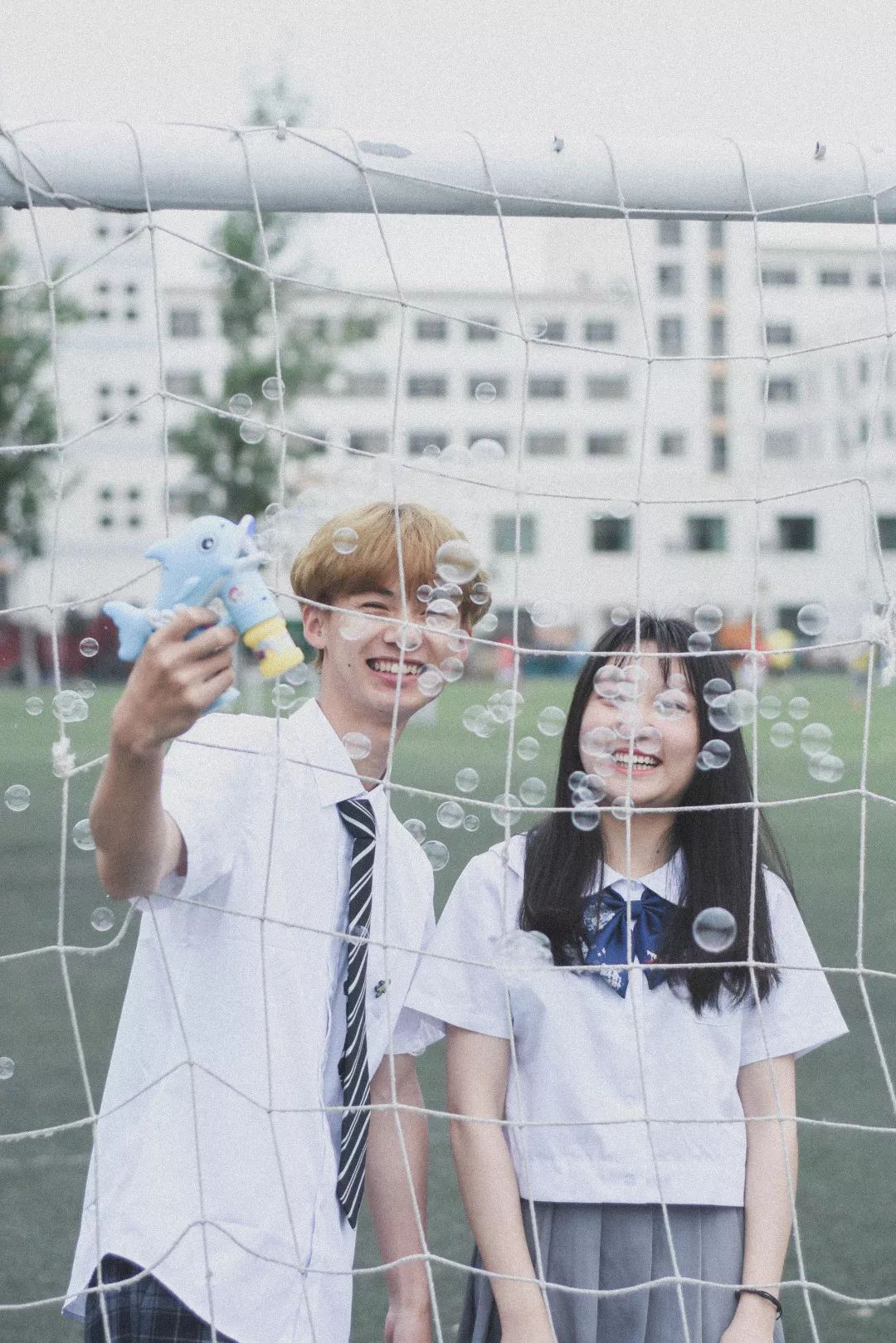 毕业打卡拍照,毕业拍写真照哪家好