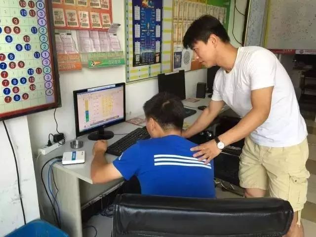 致敬平凡岗位上的平凡人,致敬平凡岗位上的劳动者