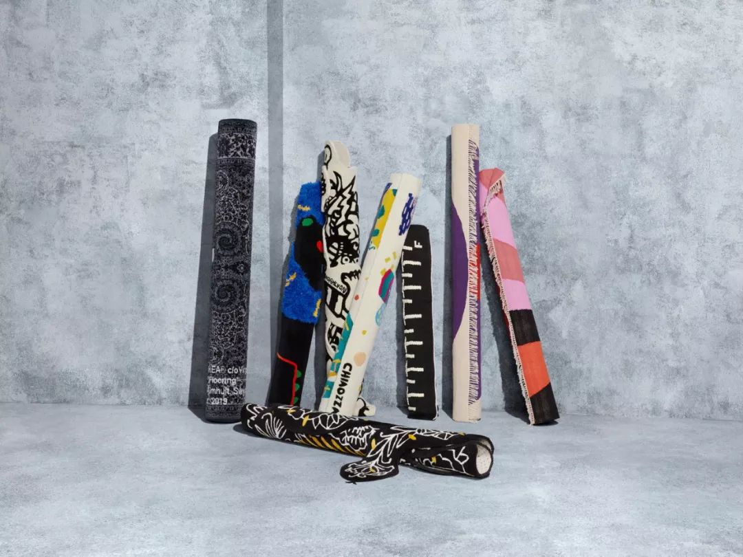 kaws优衣库2021补货,优衣库kaws联名t恤穿搭