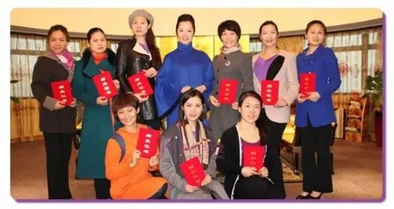 南韩港风美人金泰梨,金泰梨港风造型头像