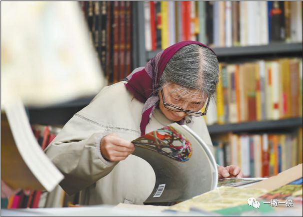 人民日报最经典的照片,人民日报年度好照片