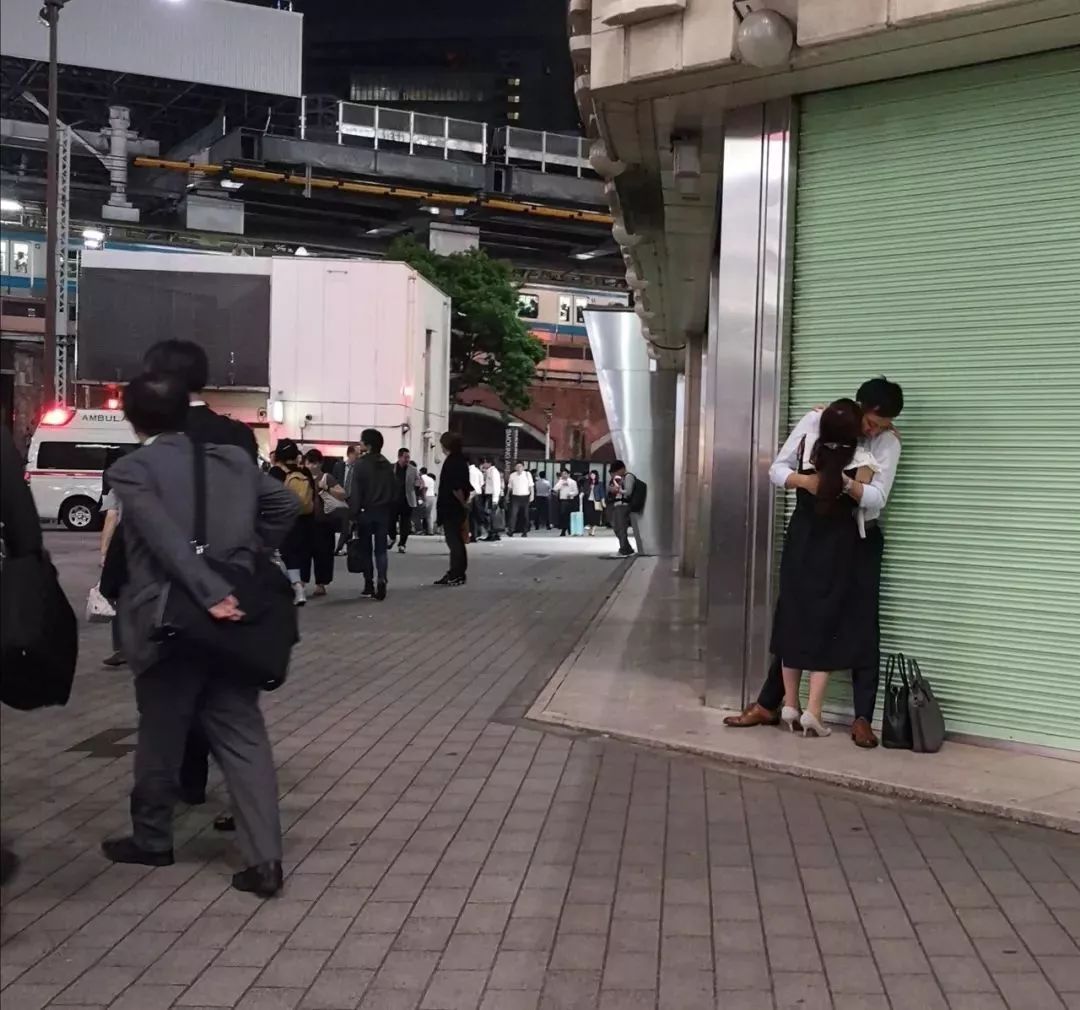 为什么现在人都喜欢去日本 (为什么很多人喜欢去日本)