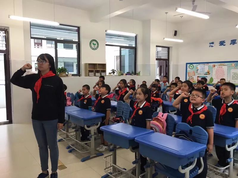 临桂学校事件,桂林小学校方回应