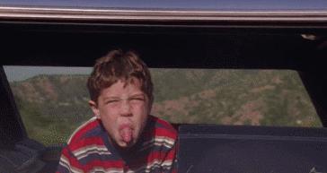 为什么我女朋友的照片头上都是蝴蝶?