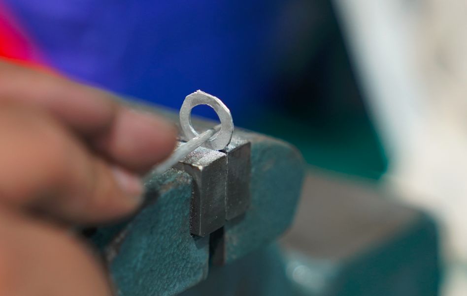 为什么壳牌爱德王子机油这么便宜,壳牌爱德王子机油多少公里换