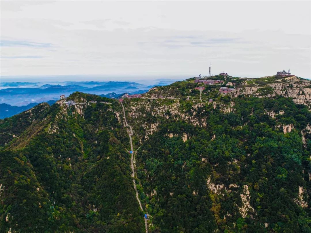 天下第一山泰山视频,天下第一山天子山