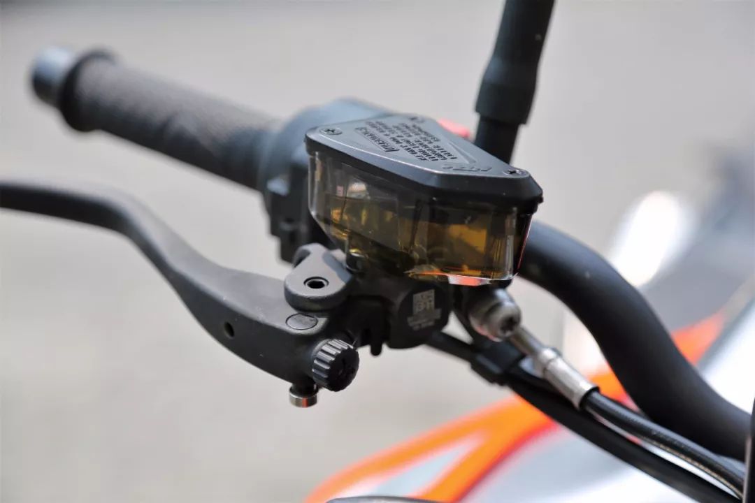 ktm790duke哪一年的车好一点,ktm790duke用车感受